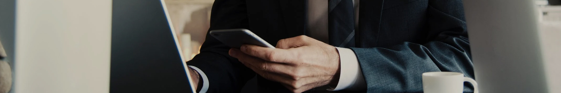 聯係哔咔哔咔漫画